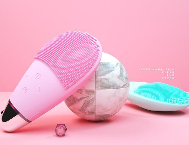 Electric Facial Cleansing Brush